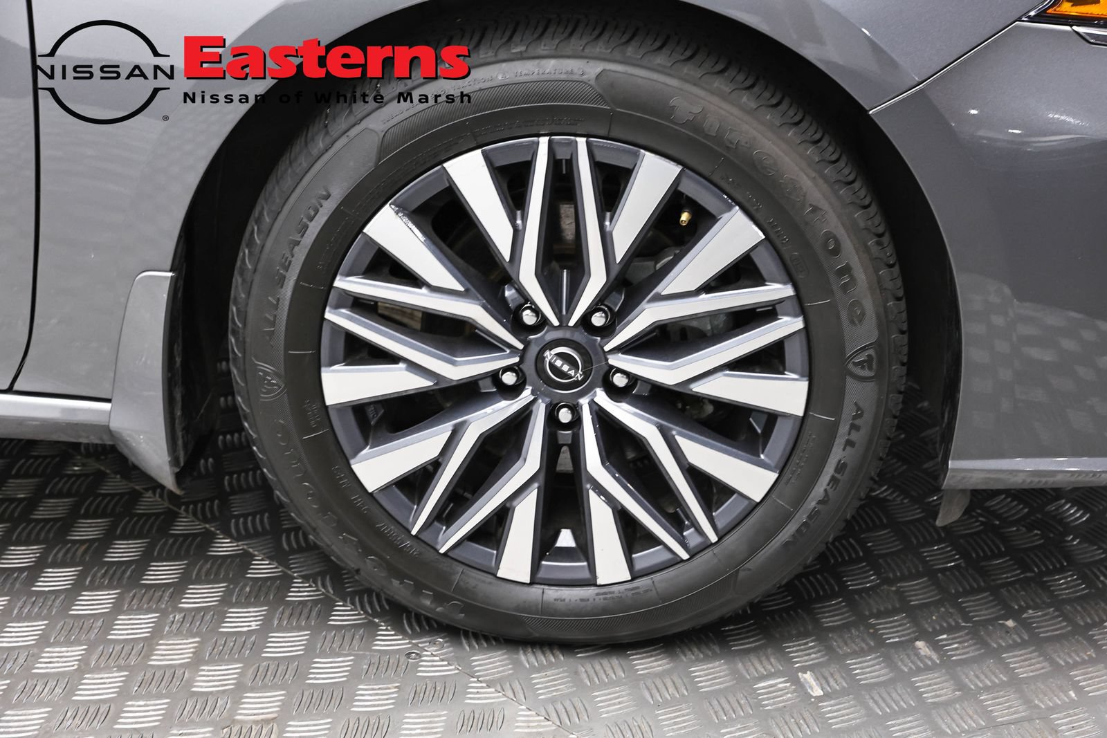 Used 2023 Nissan Altima 2.5 SV w/ SV Premium Package FWD image 31