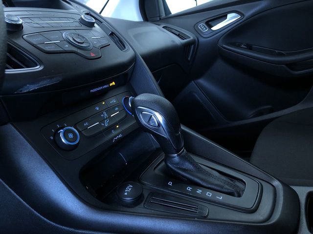 Used 2018 Ford Focus SE image 30