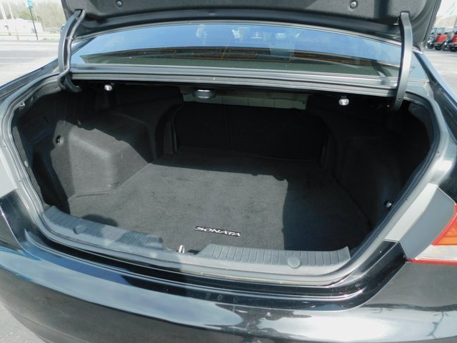 Used 2014 Hyundai Sonata Limited w/ Technology Package 05 image 12
