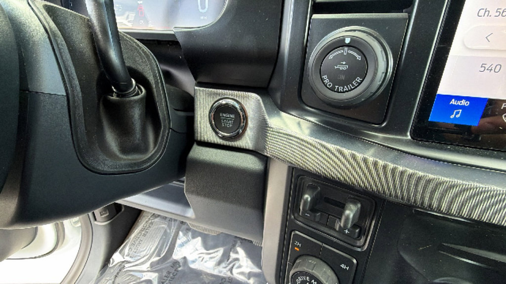 New 2026 Ford F350 Platinum w/ Tremor Off-Road Package AWD/4WD image 17