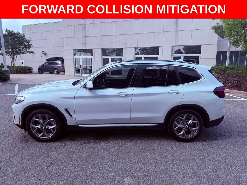Used 2023 BMW X3 xDrive30i w/ Premium Package w/ZPA AWD/4WD image 4