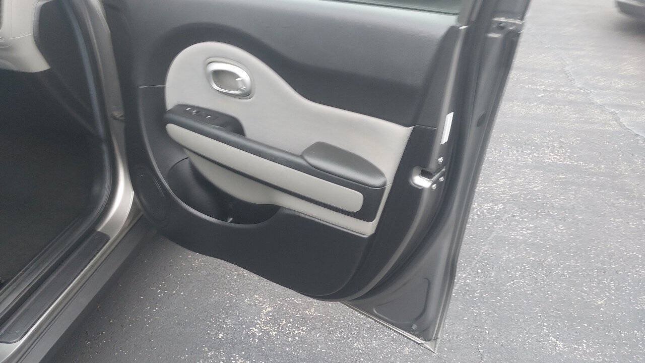 Used 2015 Kia Soul FWD image 7