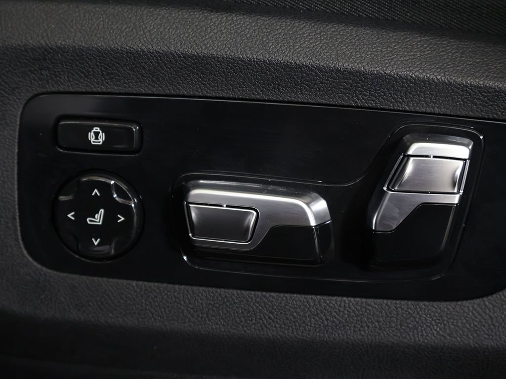 Used 2024 BMW XM Label Red AWD/4WD image 38