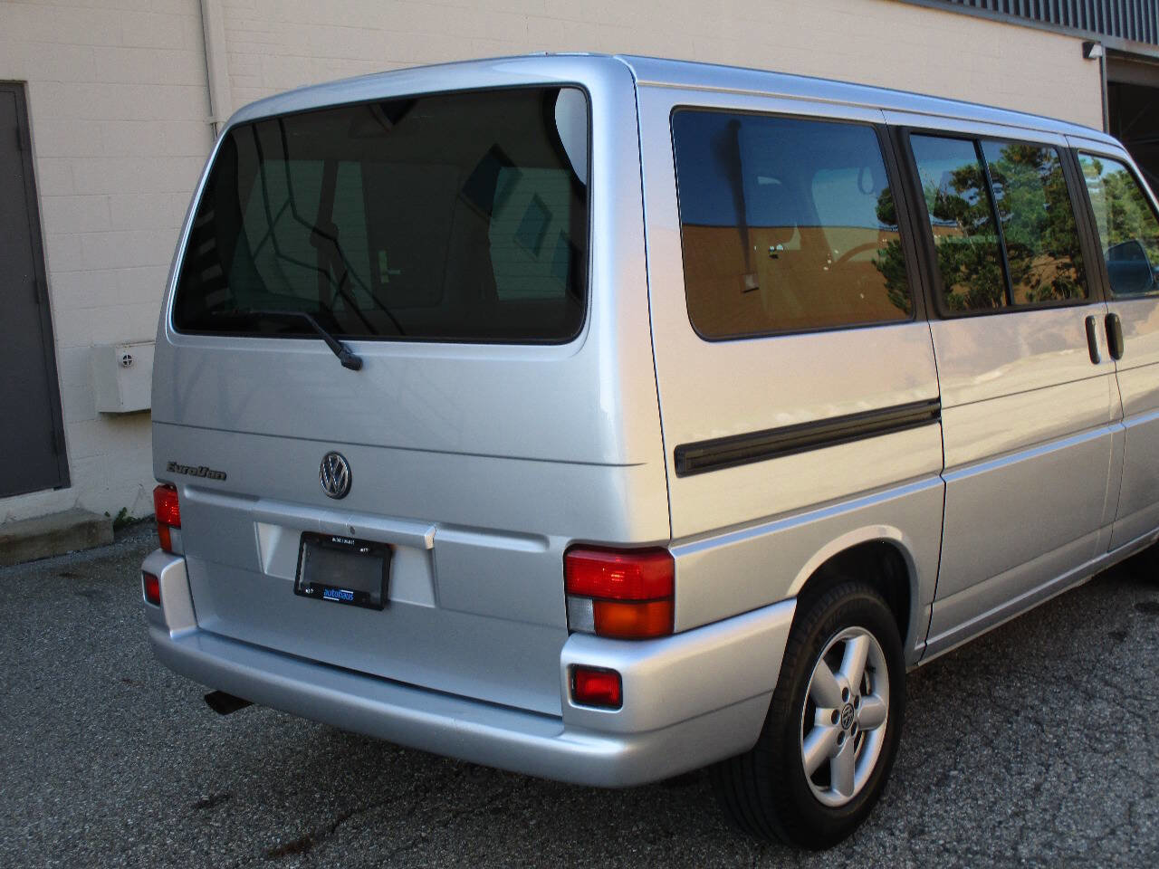 Used 2002 Volkswagen Eurovan GLS image 37