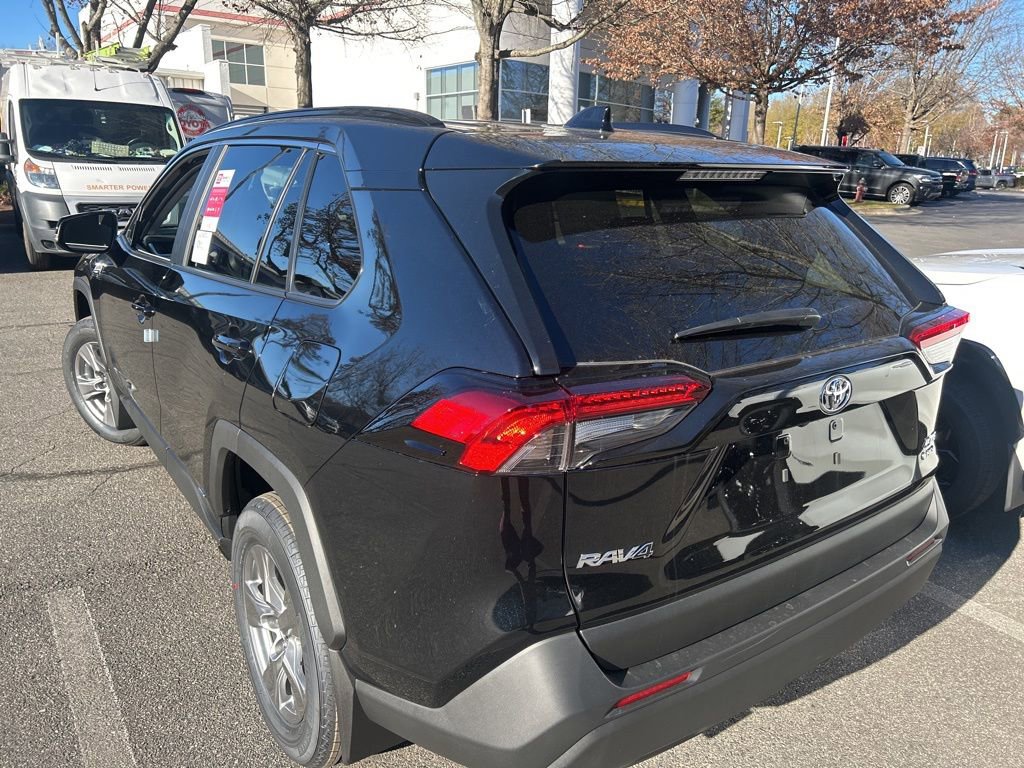 New 2025 Toyota RAV4 XLE image 16