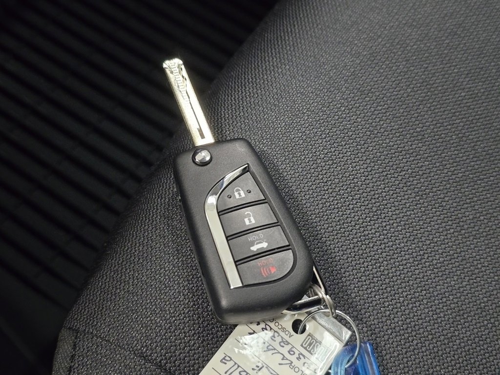 New 2026 Toyota Corolla LE image 31