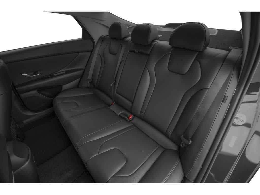 Used 2025 Hyundai Elantra Limited FWD image 40