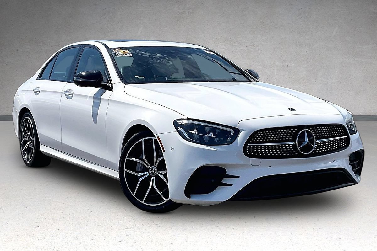 Used 2021 Mercedes-Benz E 350 Sedan w/ Premium Package image 2