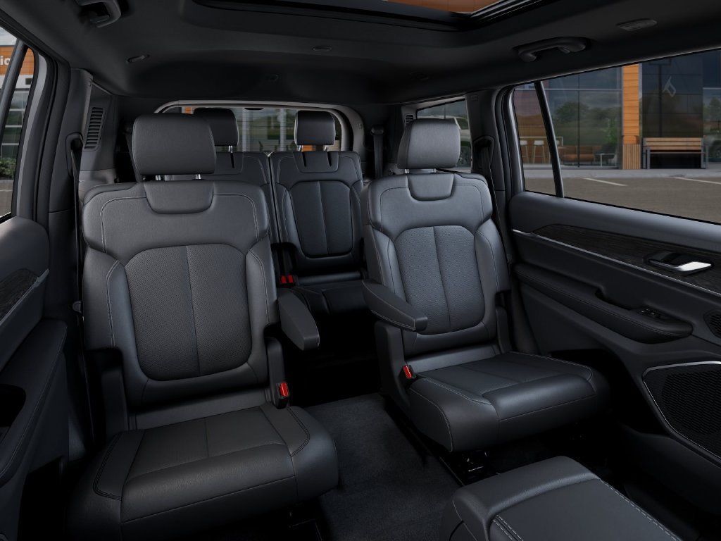 New 2026 Jeep Grand Cherokee L Limited AWD/4WD image 16