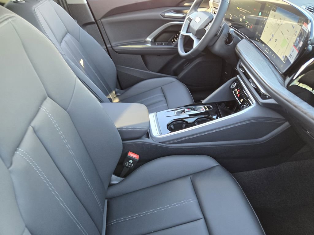 New 2025 Audi Q5 Premium Plus image 18
