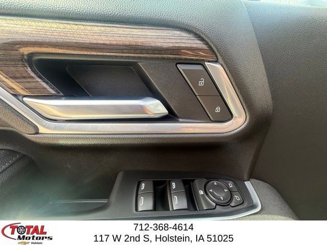 Used 2025 Chevrolet Silverado 2500 LT w/ Convenience Package AWD/4WD image 16