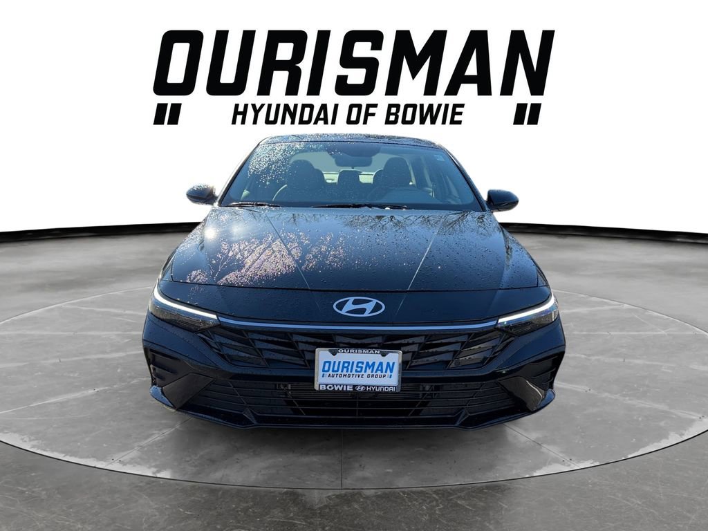 Certified 2025 Hyundai Elantra SEL image 8