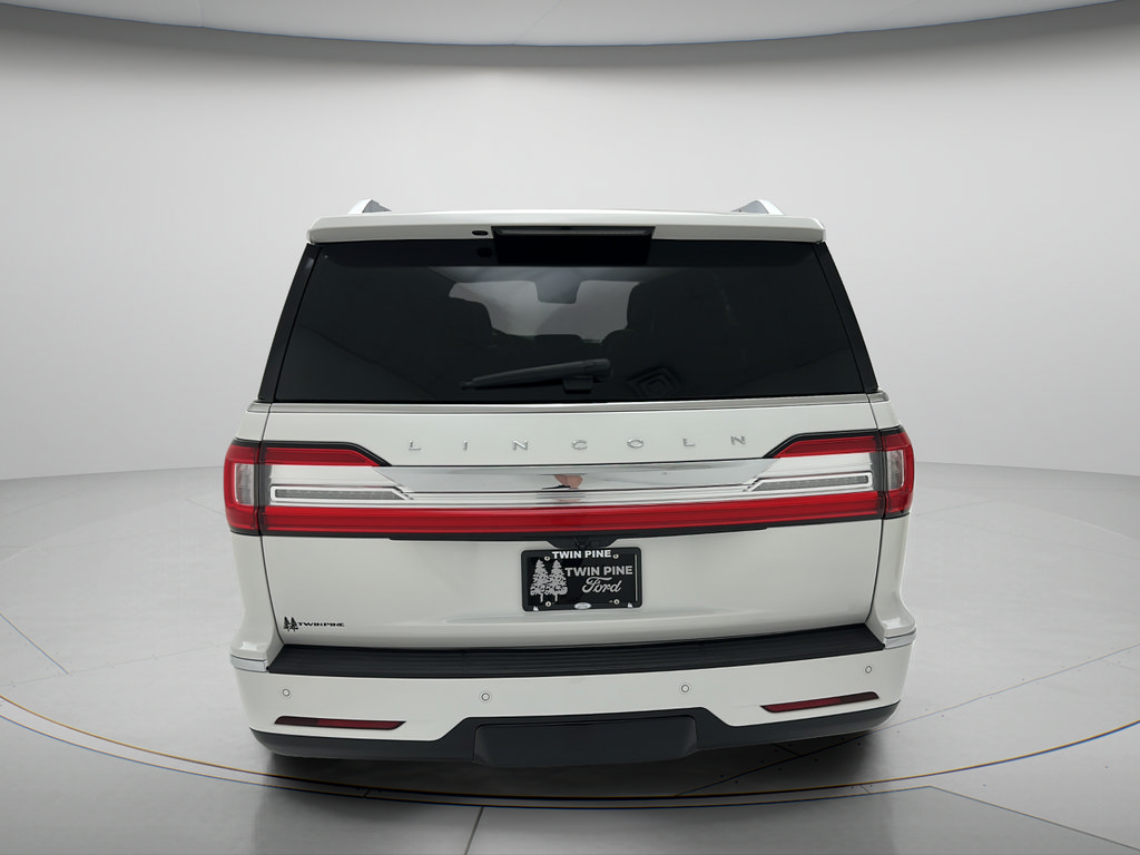 Used 2020 Lincoln Navigator Reserve w/ Luxury Package AWD/4WD image 7