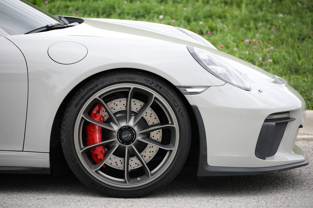 Certified 2018 Porsche 911 GT3 RWD image 13