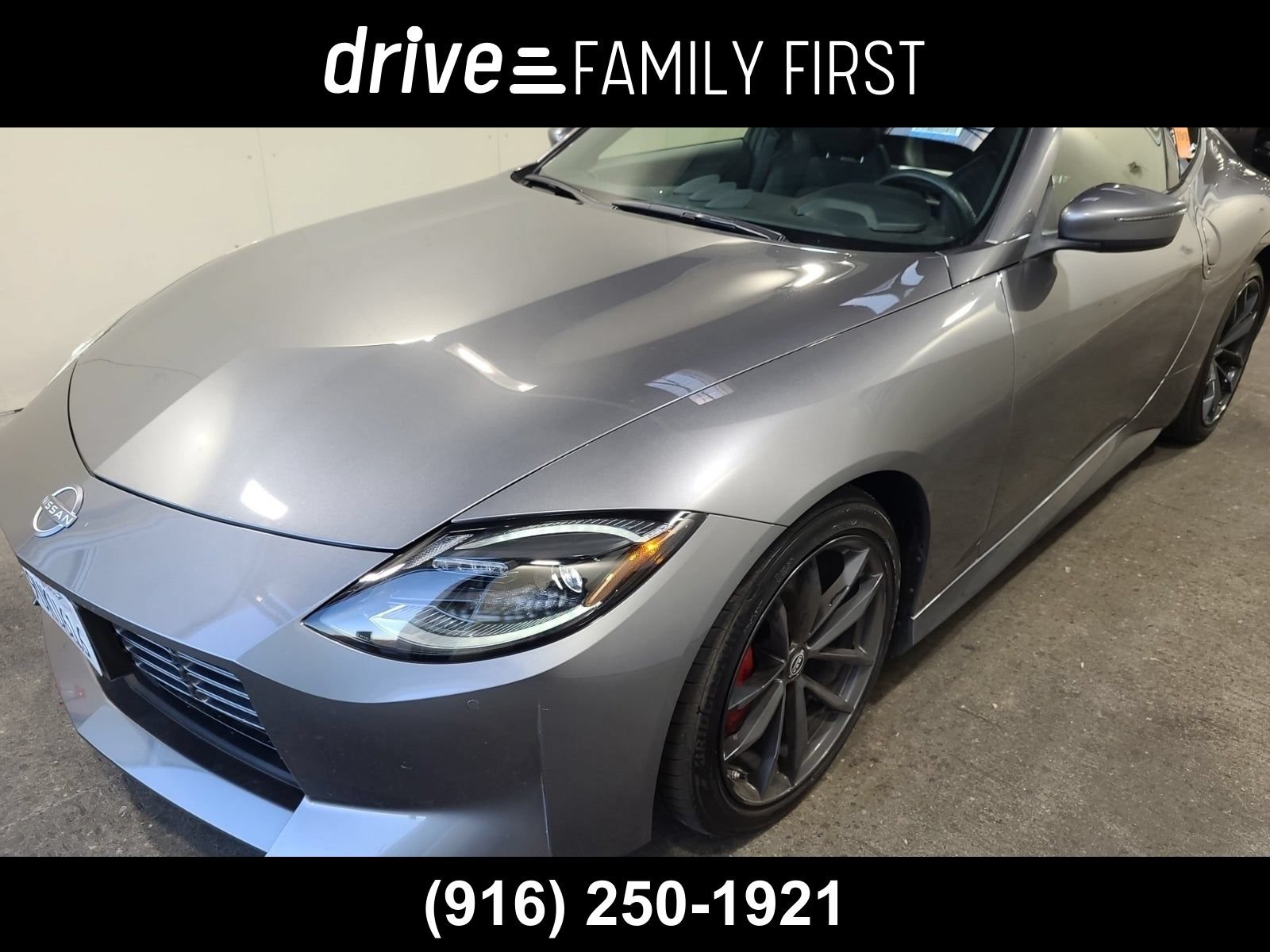 Used 2025 Nissan Z Performance w/ Floor Mat Package RWD image 1