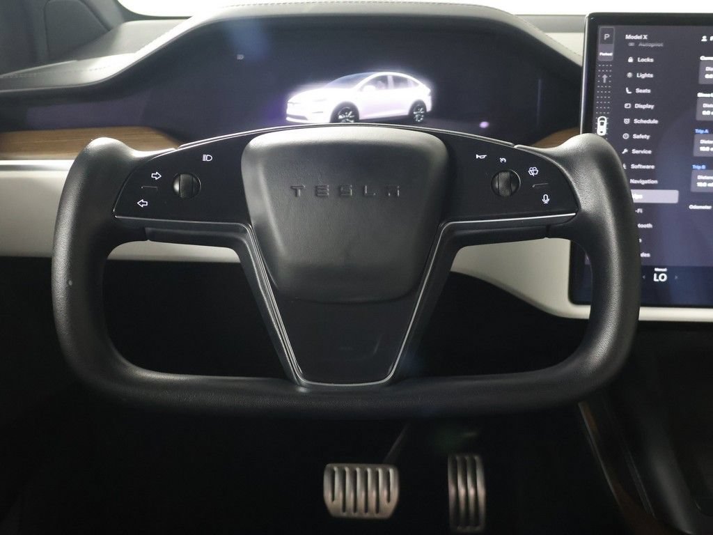 Used 2022 Tesla Model X AWD/4WD image 36