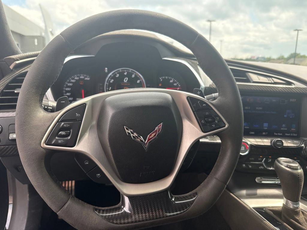 Used 2017 Chevrolet Corvette Grand Sport RWD image 19