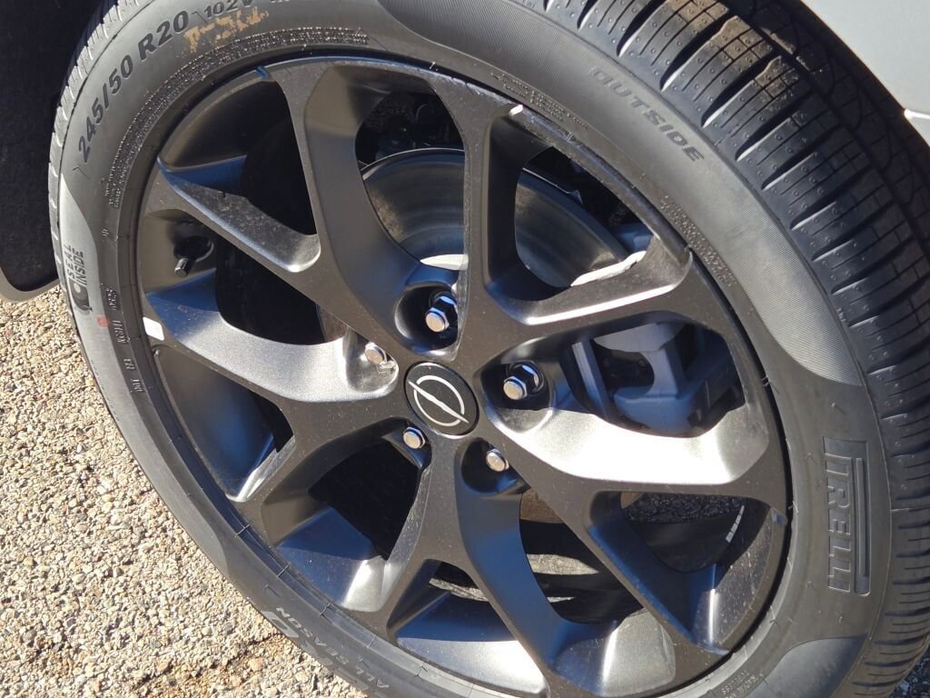 New 2026 Chrysler Pacifica Limited w/ S Appearance Package image 17