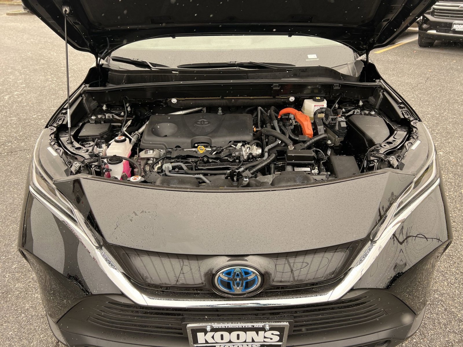 Used 2023 Toyota Venza LE image 26