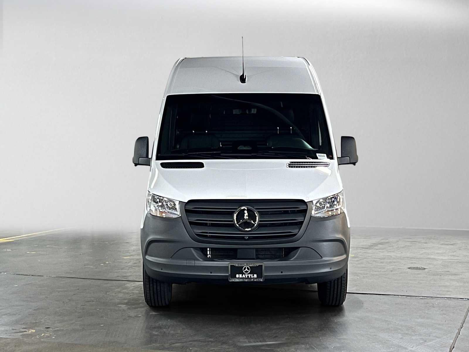 Used 2026 Mercedes-Benz Sprinter 2500 image 8