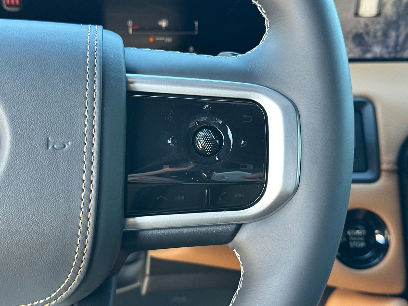 New 2026 Nissan Armada Platinum Reserve image 30