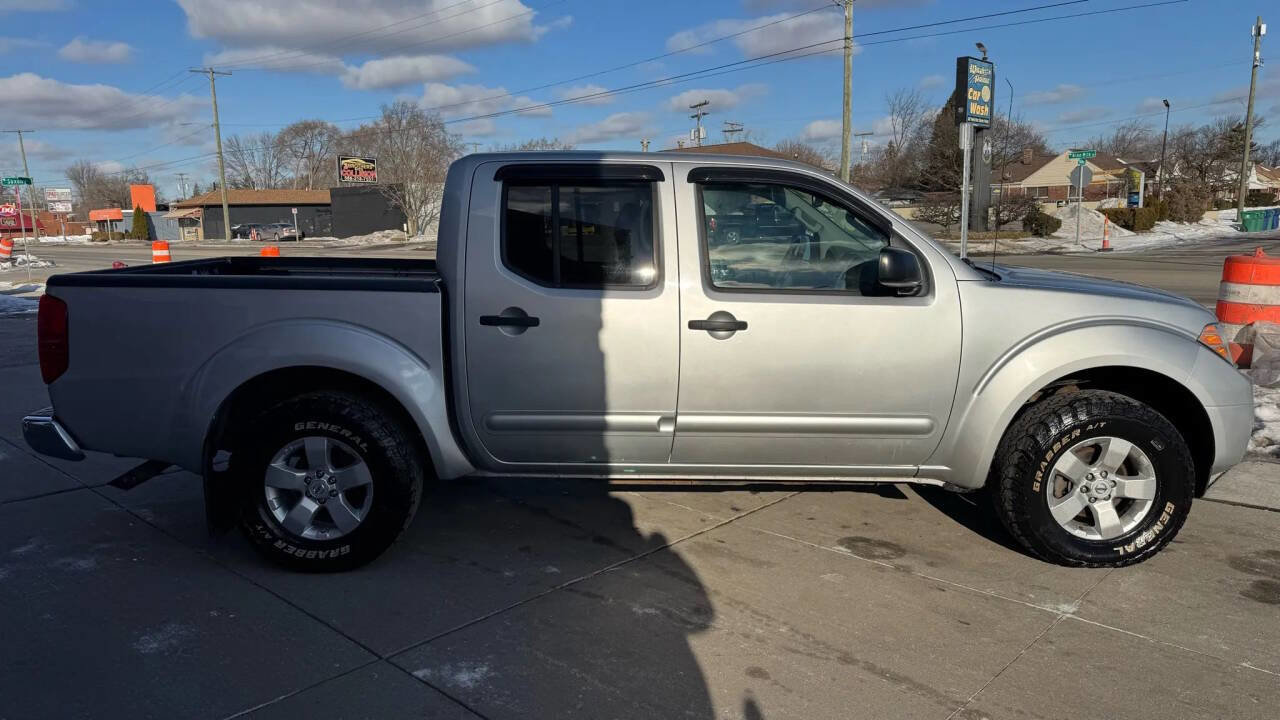 Used 2012 Nissan Frontier SV w/ SV Premium Utility Pkg image 6