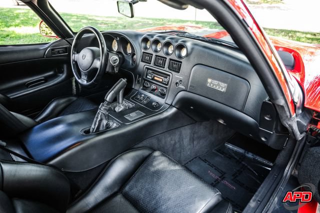 Used 1998 Dodge Viper GTS RWD image 20