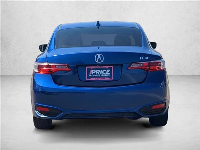 Used 2017 Acura ILX w/ AcuraWatch Plus Package FWD image 8