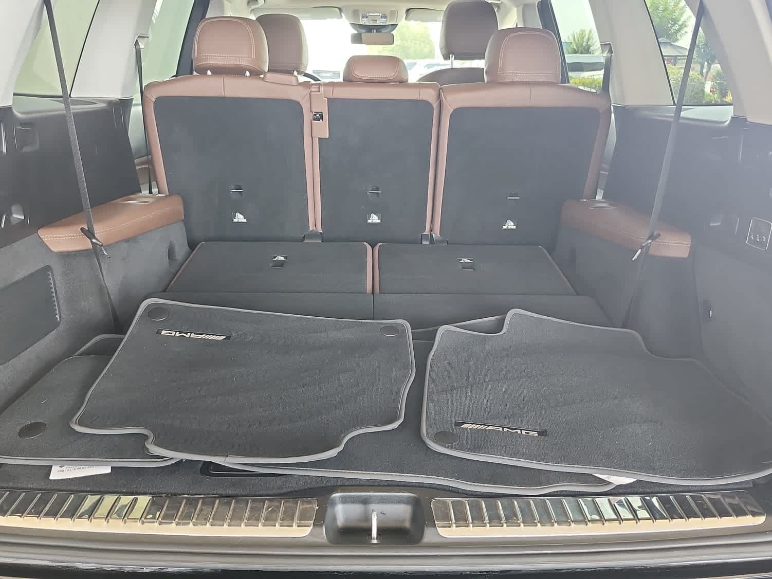 Used 2024 Mercedes-Benz GLS 450 4MATIC image 33