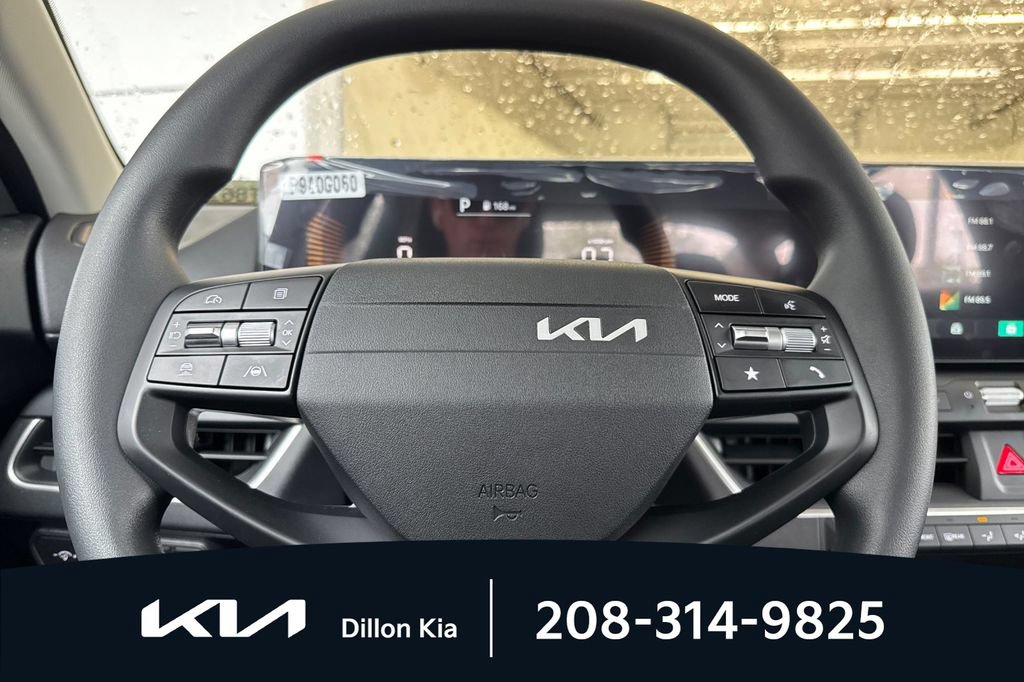 New 2026 Kia K4 FWD image 24