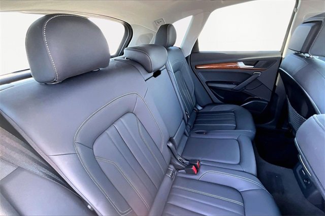 Used 2023 Audi Q5 2.0T Premium Plus w/ Premium Plus Package image 29
