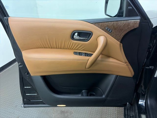 Used 2016 INFINITI QX80 Limited w/ All Season Package image 14