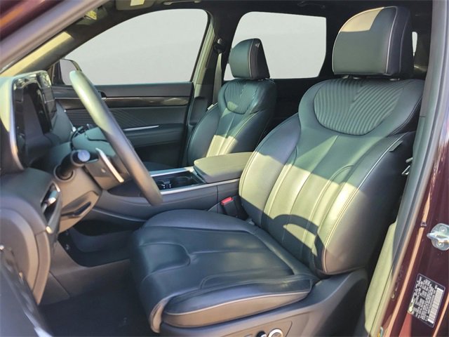Used 2023 Hyundai Palisade Calligraphy w/ Cargo Package image 9