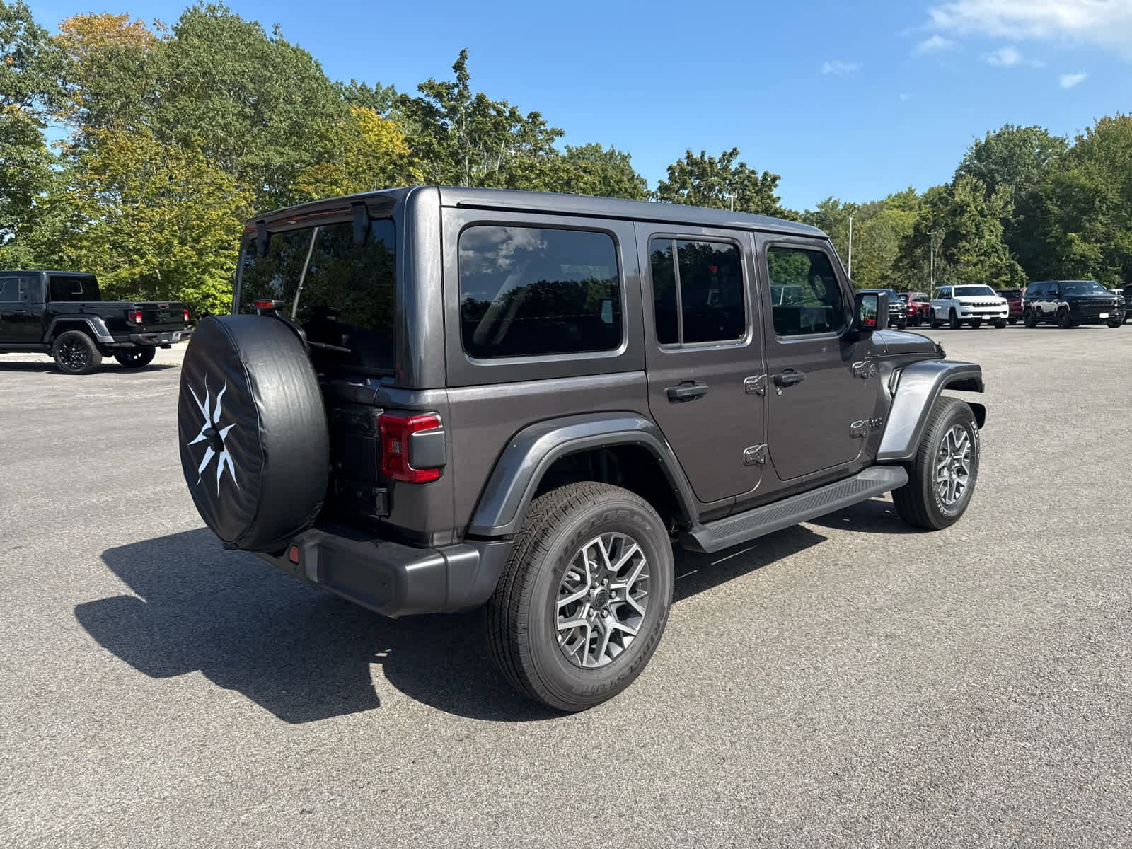 New 2025 Jeep Wrangler Sahara w/ Safety Group image 7