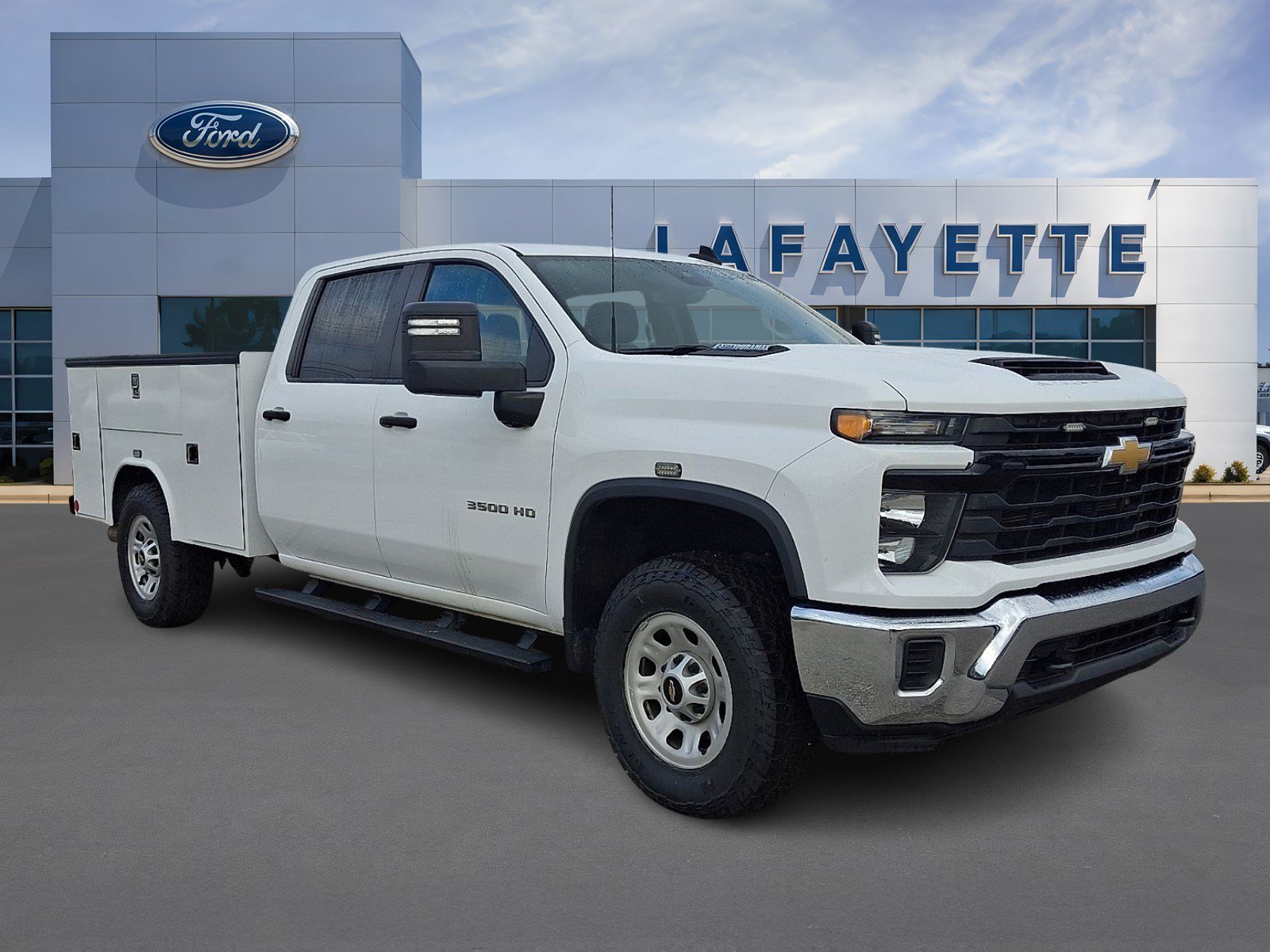 Used 2024 Chevrolet Silverado 3500 W/T w/ WT Convenience Package AWD/4WD image 1