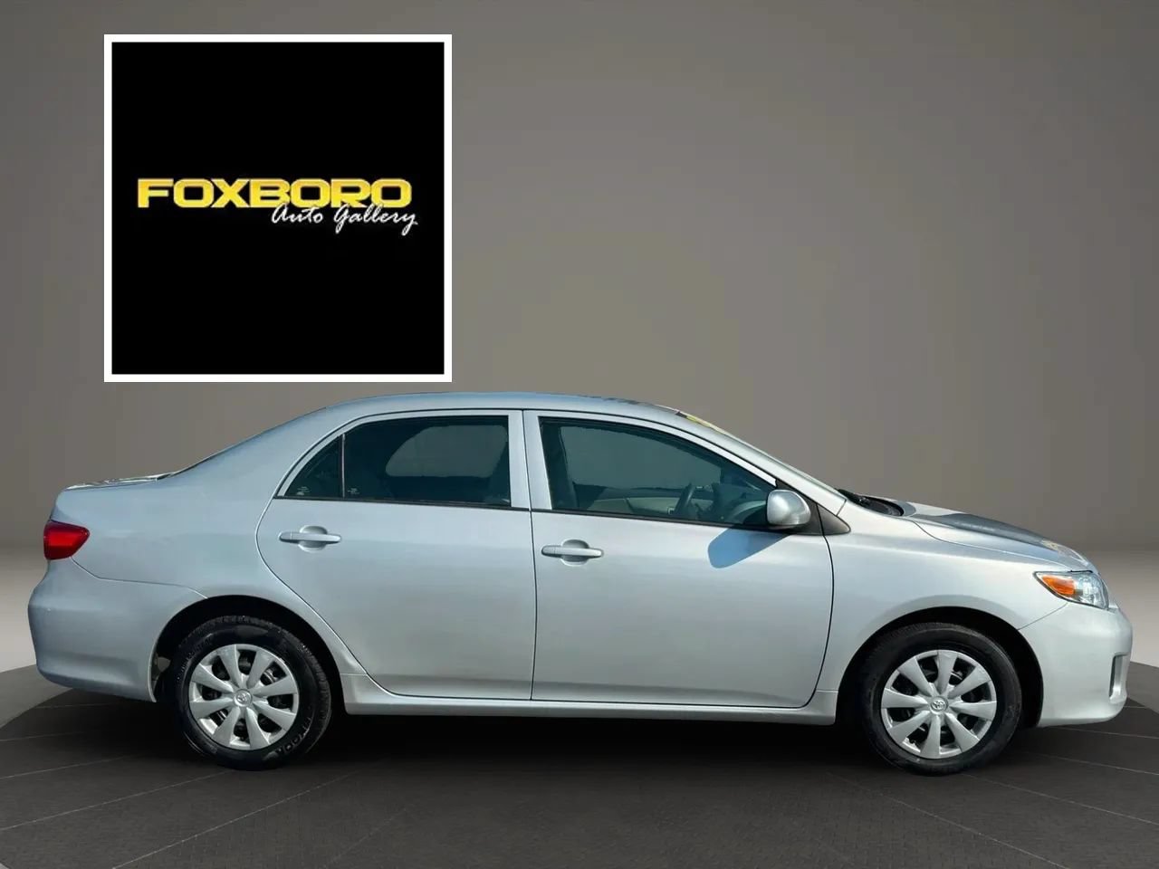Used 2013 Toyota Corolla L FWD image 3