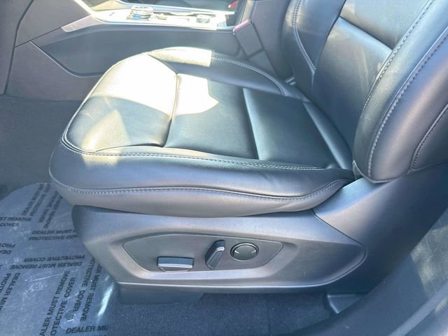 Used 2023 Ford Explorer XLT w/ Equipment Group 202A image 22