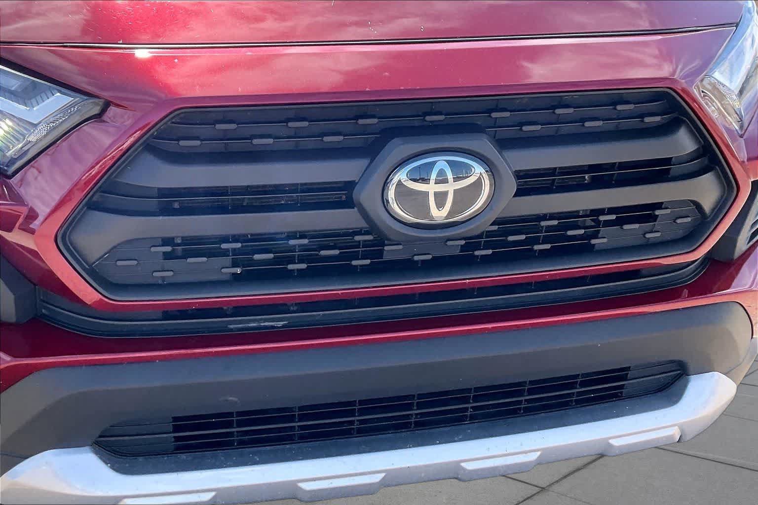 Used 2024 Toyota RAV4 Adventure AWD/4WD image 29