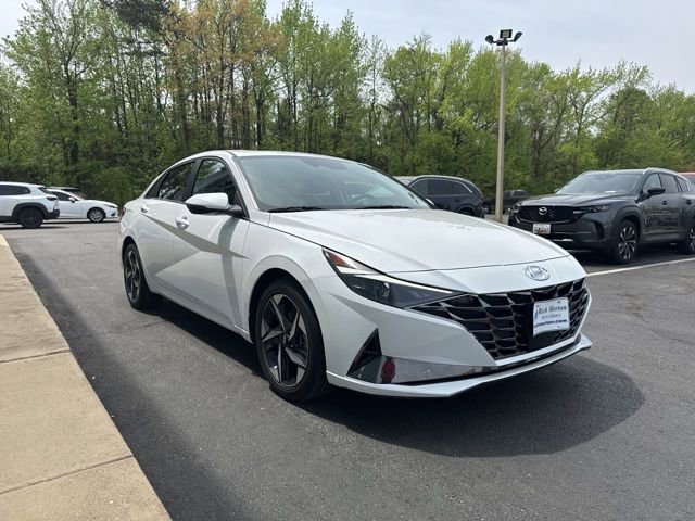 Used 2021 Hyundai Elantra SEL w/ Convenience + Premium Package image 6