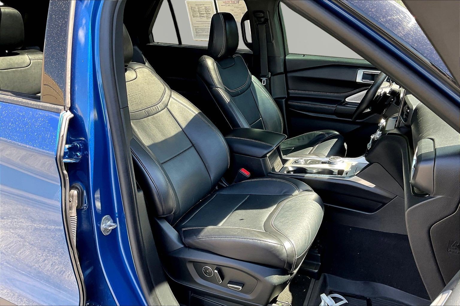 Used 2020 Ford Explorer ST w/ ST Street Pack AWD/4WD image 31