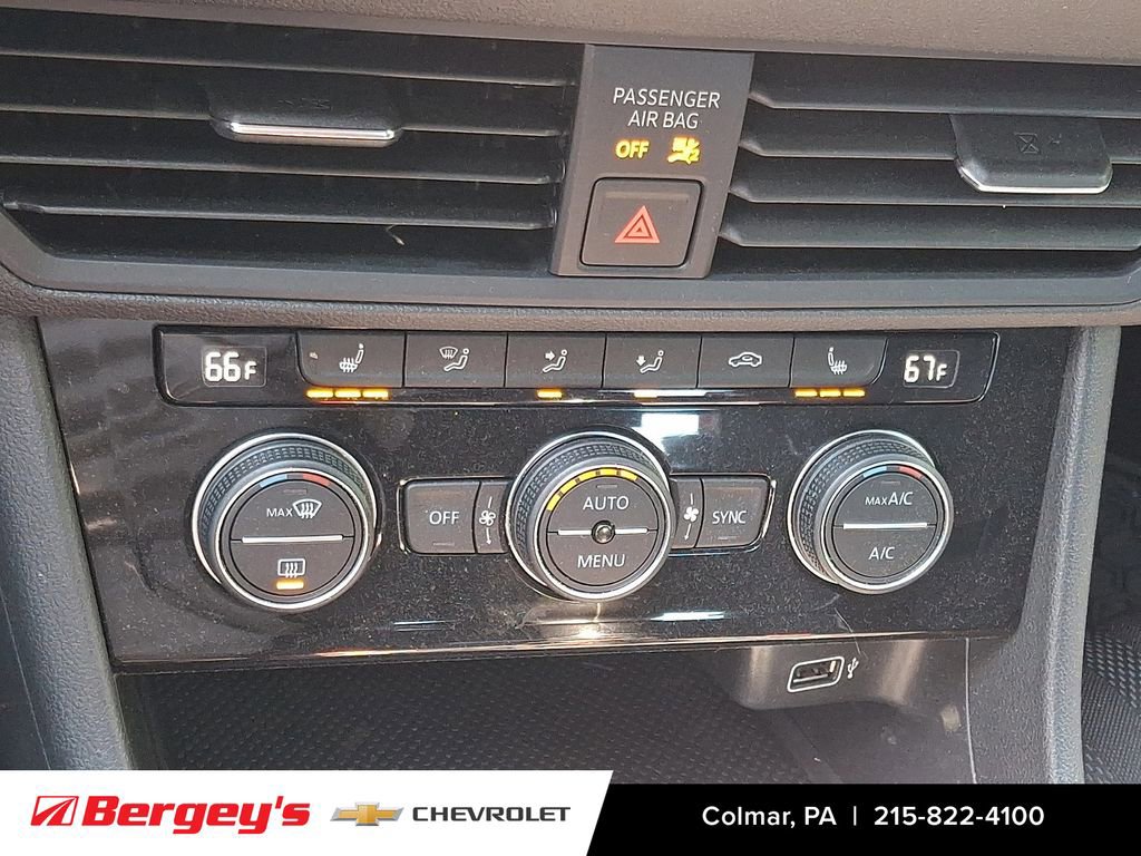 Used 2019 Volkswagen Jetta GLI FWD image 18