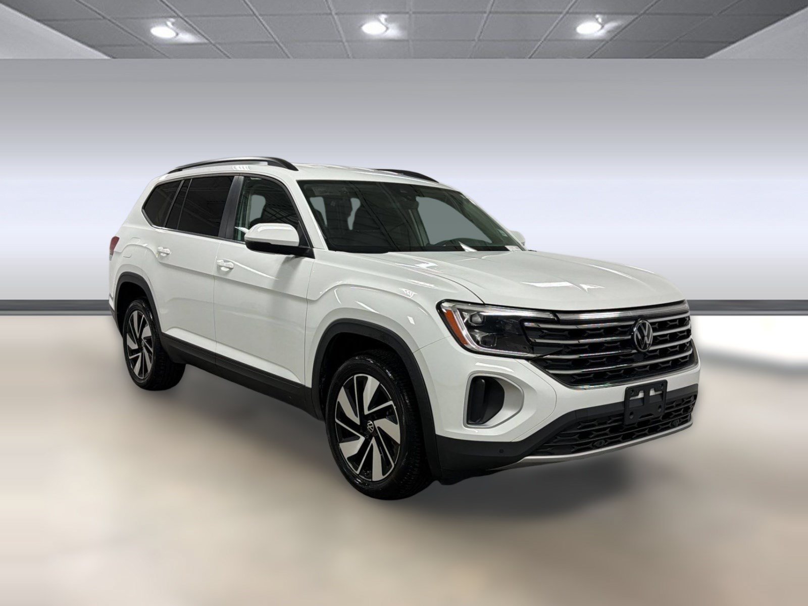 Used 2025 Volkswagen Atlas SE AWD/4WD image 5