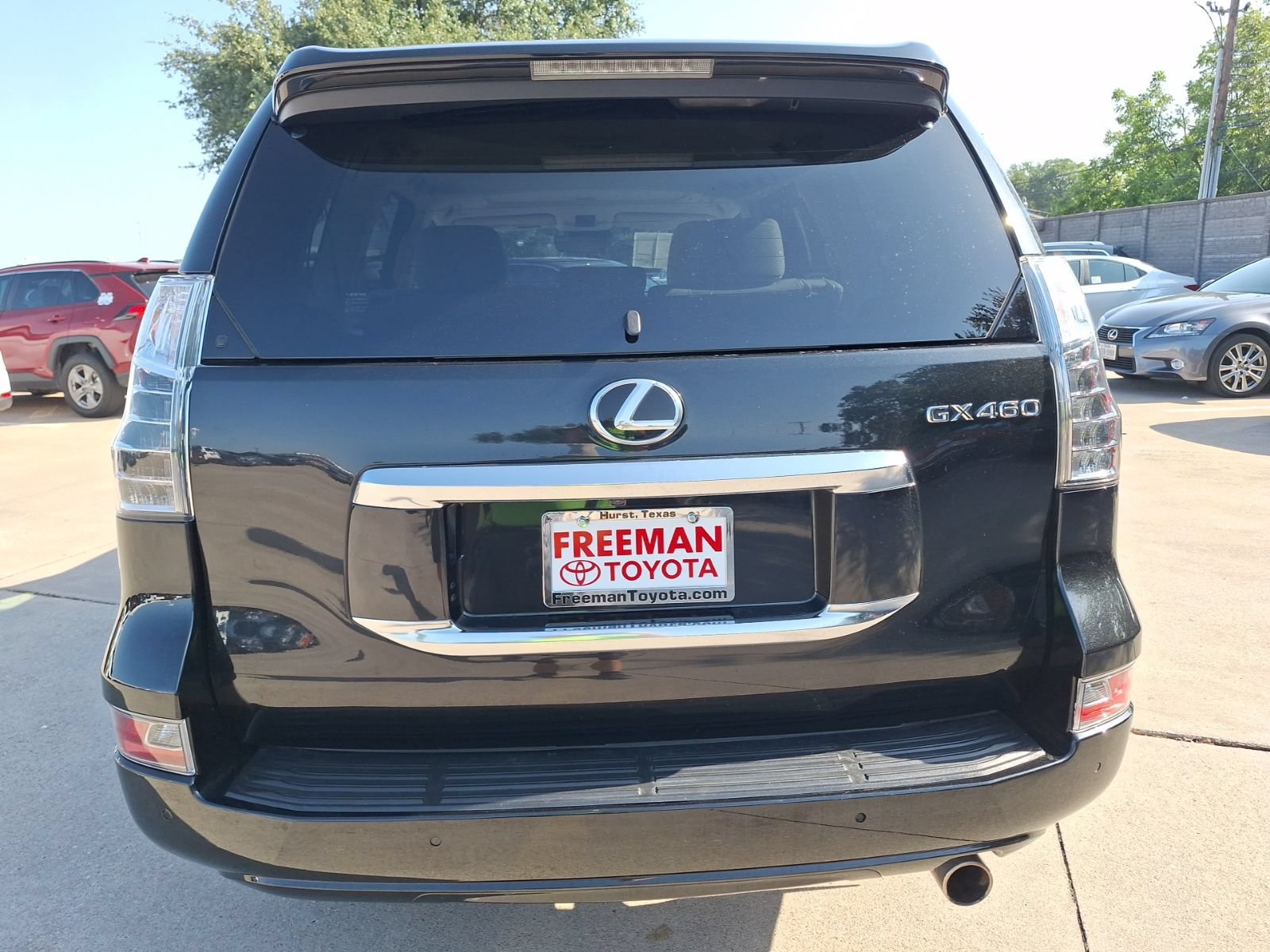Used 2022 Lexus GX 460 Premium w/ Premium Package AWD/4WD image 5