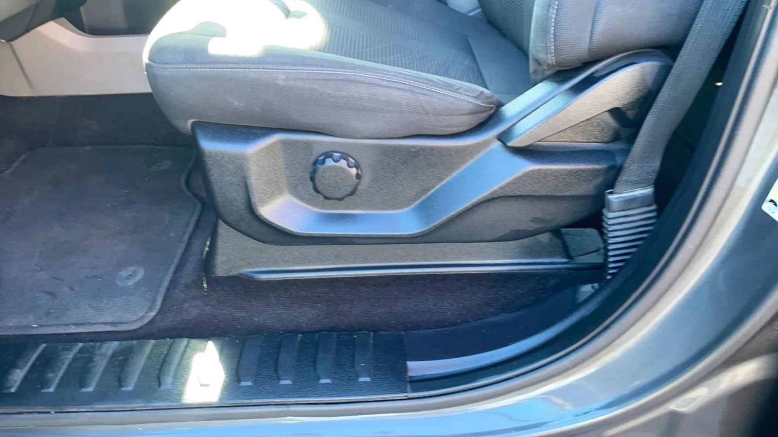 Used 2018 Ford F150 XL w/ Equipment Group 101A Mid AWD/4WD image 22