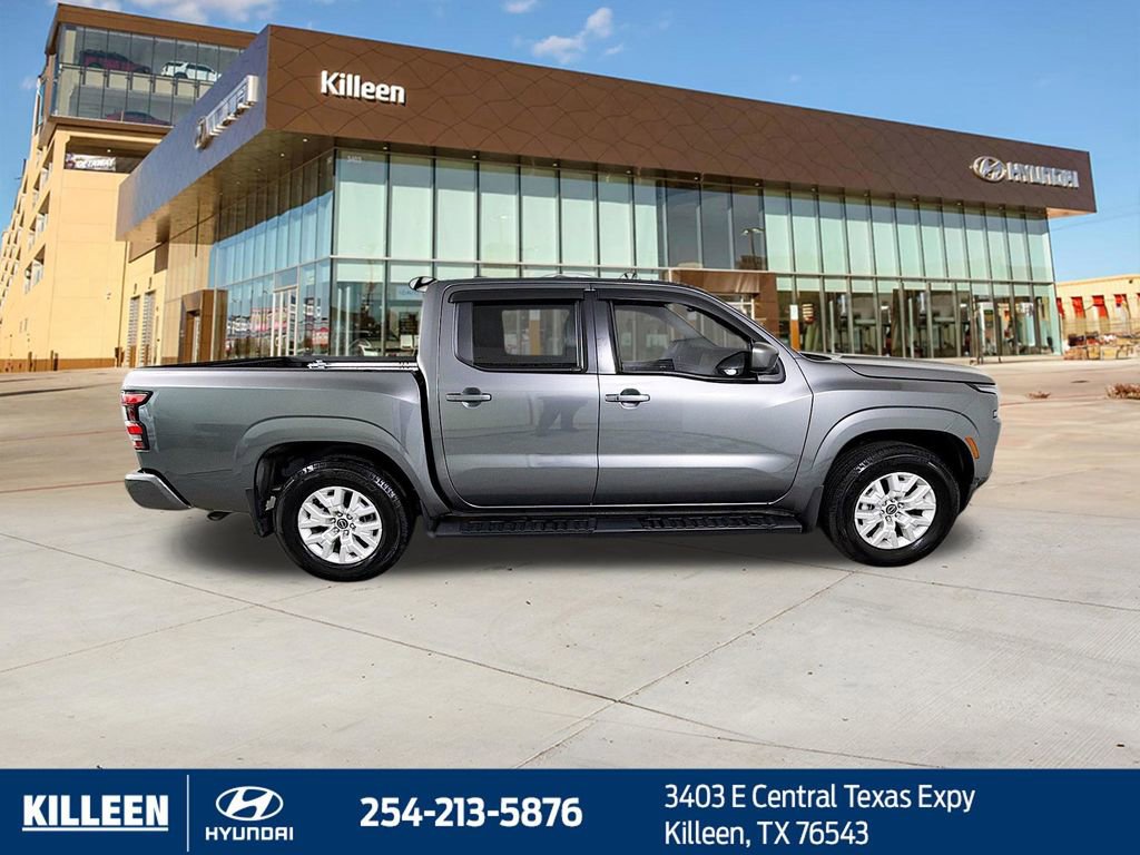 Used 2024 Nissan Frontier SV w/ SV Convenience Package image 9
