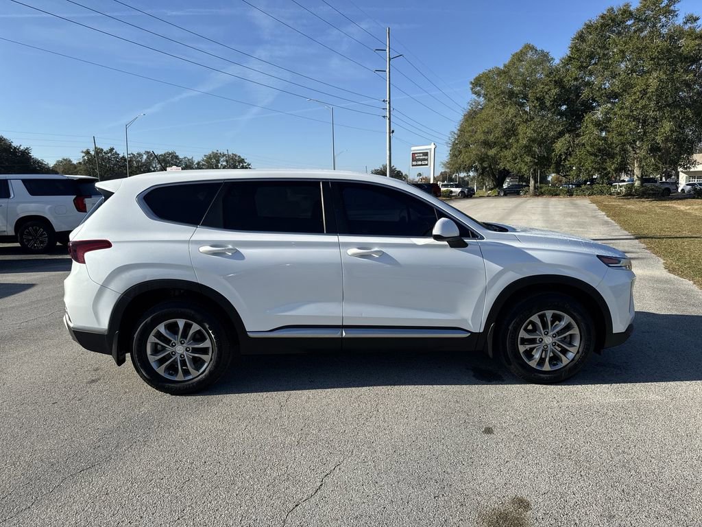 Used 2020 Hyundai Santa Fe SE w/ Cargo Package image 9