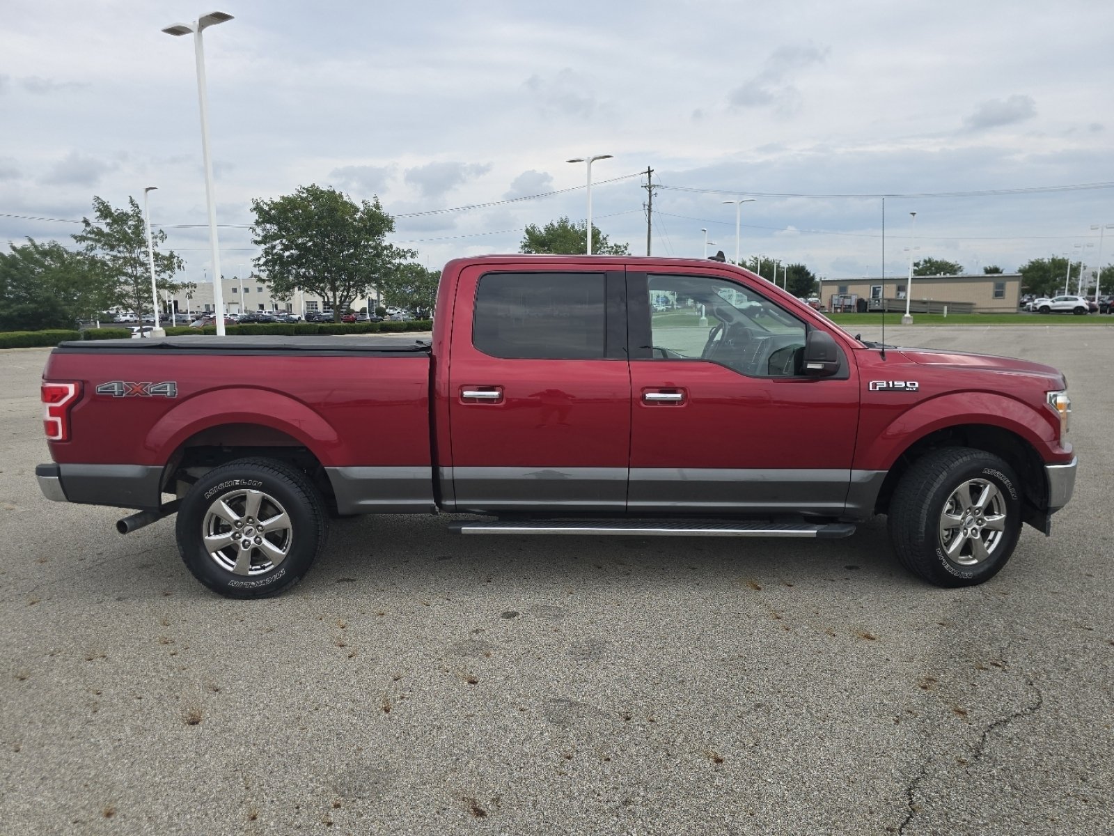 Used 2019 Ford F150 XLT w/ Equipment Group 302A Luxury AWD/4WD image 16