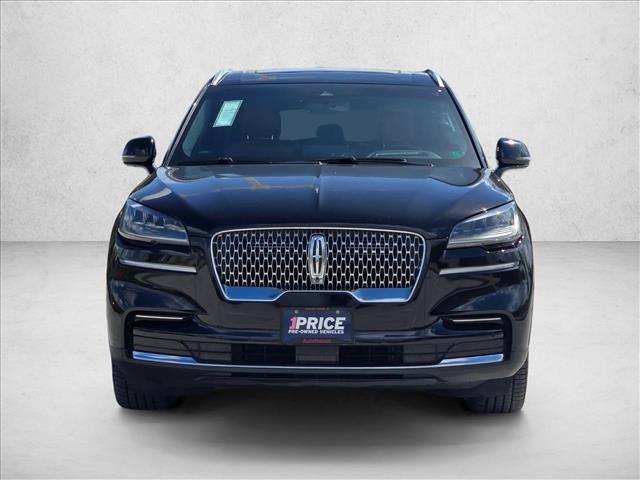 Used 2023 Lincoln Aviator Reserve w/ Equipment Group 201A AWD/4WD image 2
