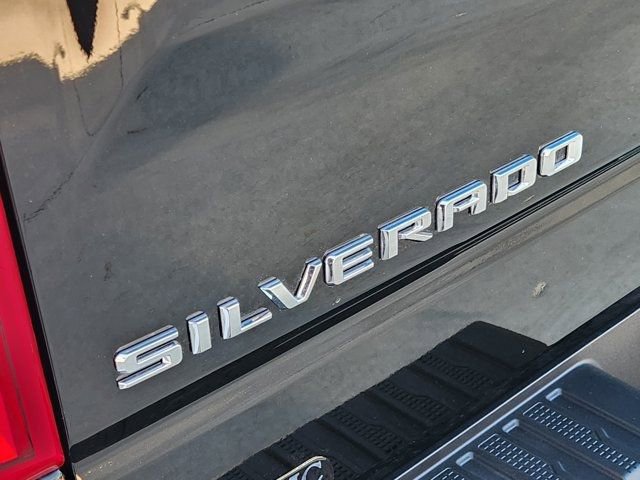 Used 2025 Chevrolet Silverado 1500 High Country w/ High Country Premium Package image 9