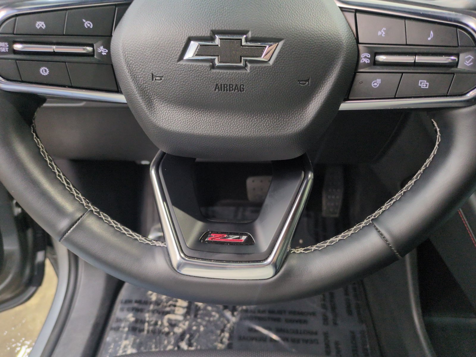 Used 2026 Chevrolet Traverse Z71 AWD/4WD image 14